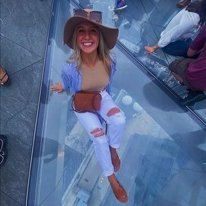 Meet your Posher, Bojana